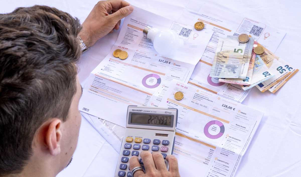 Bolletta di luce o gas con importi anomali: come orientarsi e tutelare i propri diritti